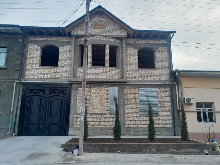 7-room house, 3.34 m², Tashkent, Almazar District, for sale
