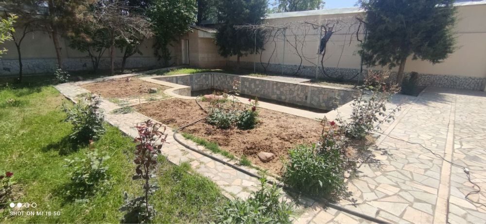 8-room house, 1200 m², Tashkent, Almazar District, for sale
