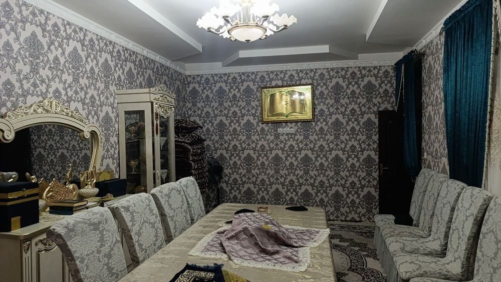5-room house, 200 m², Tashkent, Almazar District, for sale