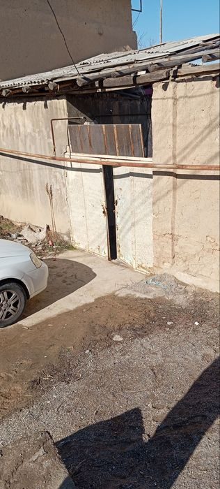 3-room house part, 330 m², Tashkent, Almazar District, for sale