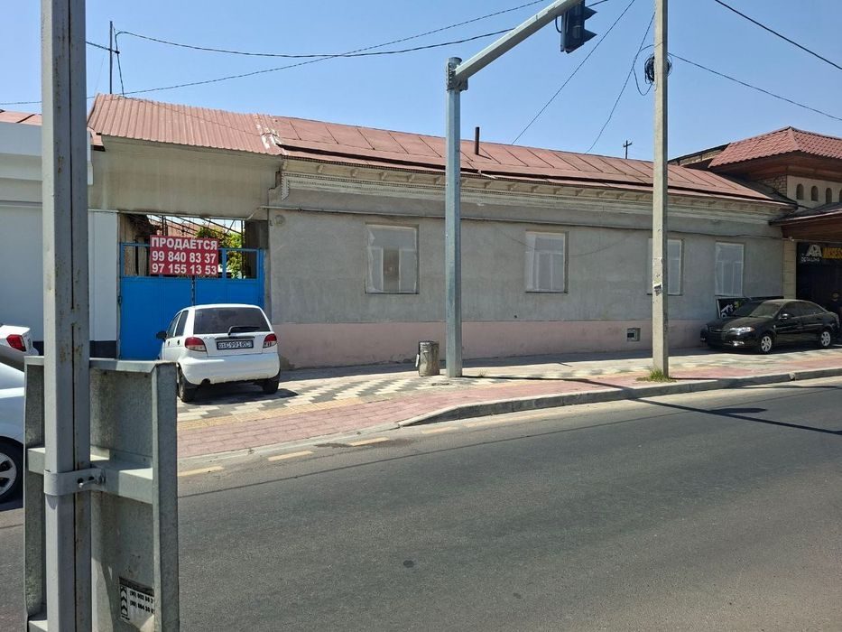 10-room house, 6000 m², Tashkent, Almazar District, for sale