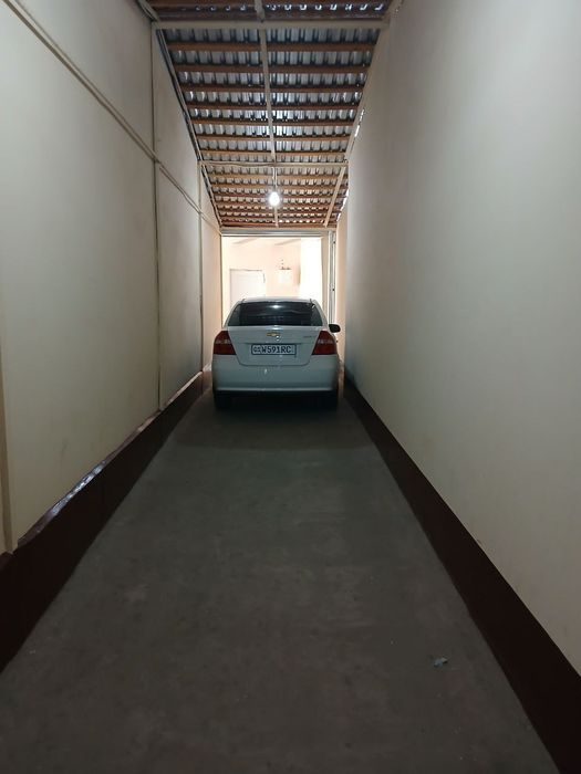 6-room house, 4000 m², Tashkent, Almazar District, for sale