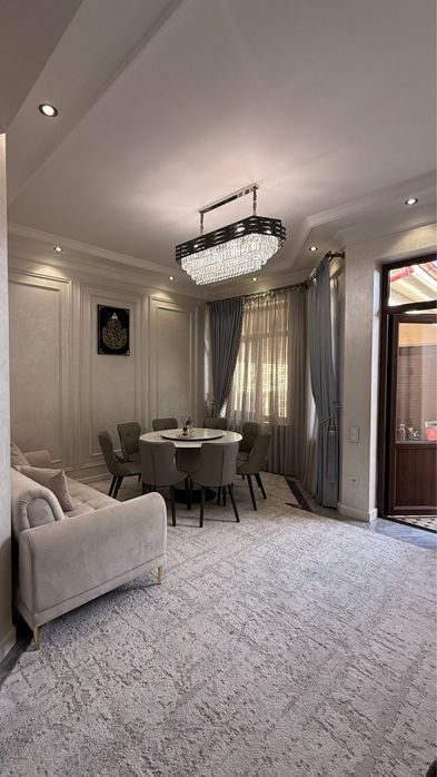 5-room house part, 300 m², Tashkent, Almazar District, for sale