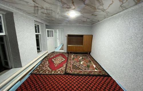 2-xonali kvartira, 70 m²
