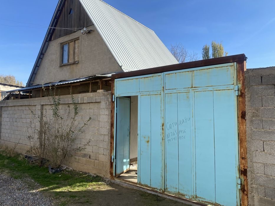 3-room dacha, 600 m², Tashkent, Almazar District, for sale