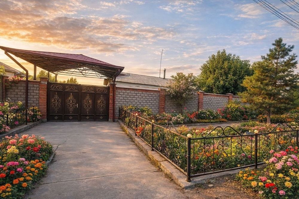 3-room cottage, 8 m², Tashkent, Almazar District, for sale