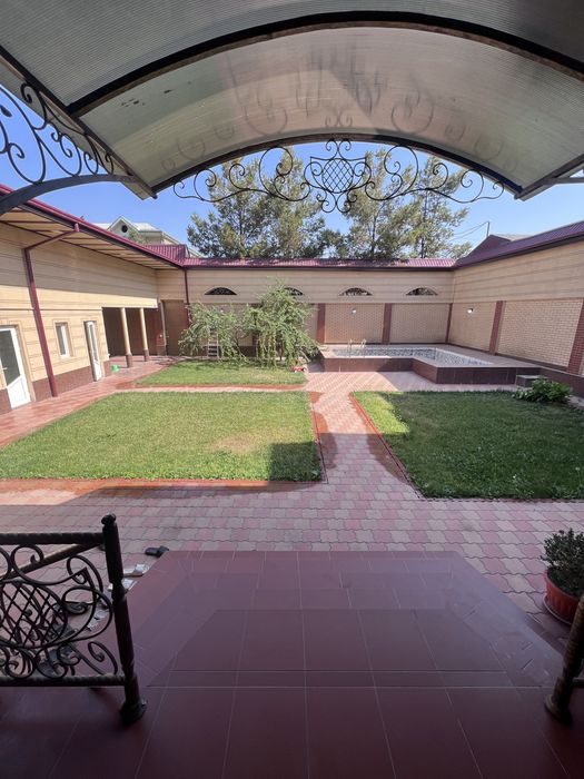 7-room house, 700 m², Tashkent, Almazar District, for sale