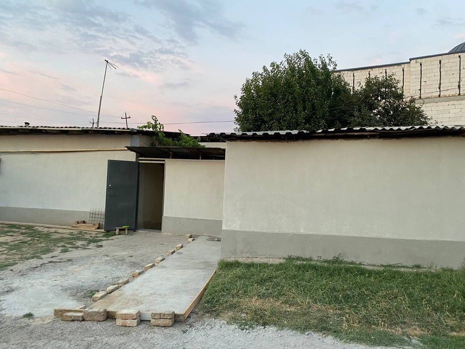 6-room dacha, 1 m², Tashkent, Almazar District, for sale