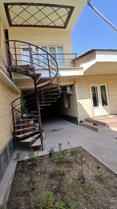 8-room house, 310 m², Tashkent, Almazar District, for sale