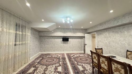 6-комнатный дом, 340 м²