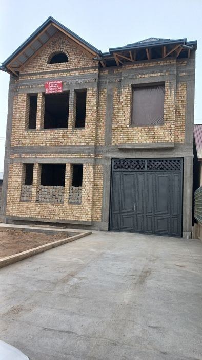8-xonali uy, 300 m²