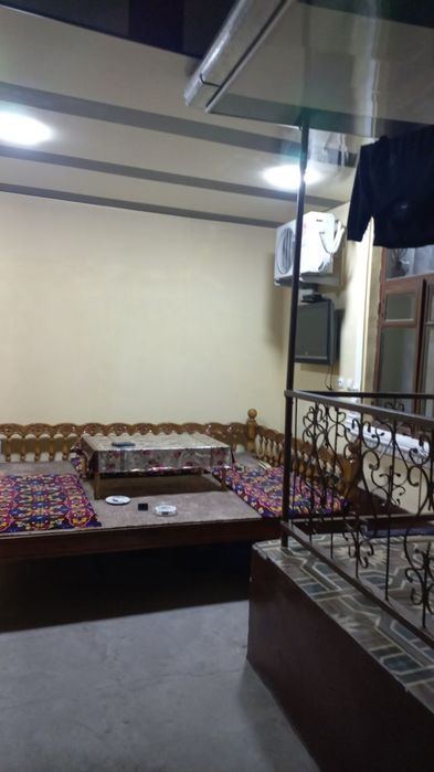 5-xonali uy, 300 m²