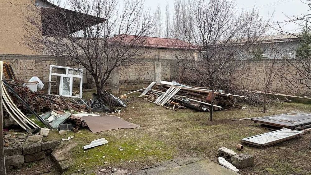 Продаю участок 7.6 соток ор-р Келес мост кольцевая трасса 1 линия