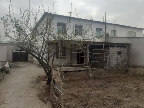 8-xonali kottej, 600 m²