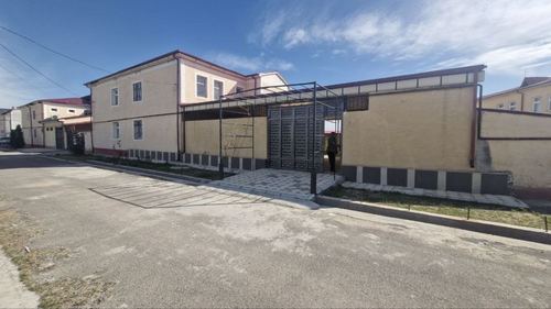 6-room cottage, 400 m²