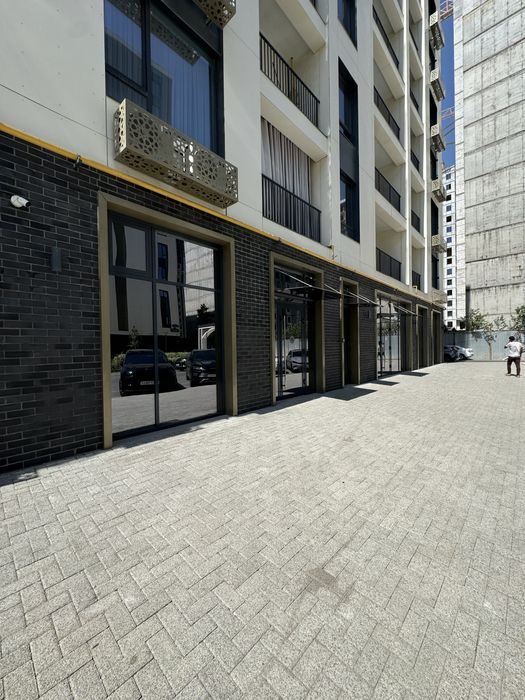 Продам срочно по выкупной цене нежилое 84 кв NRG Bi