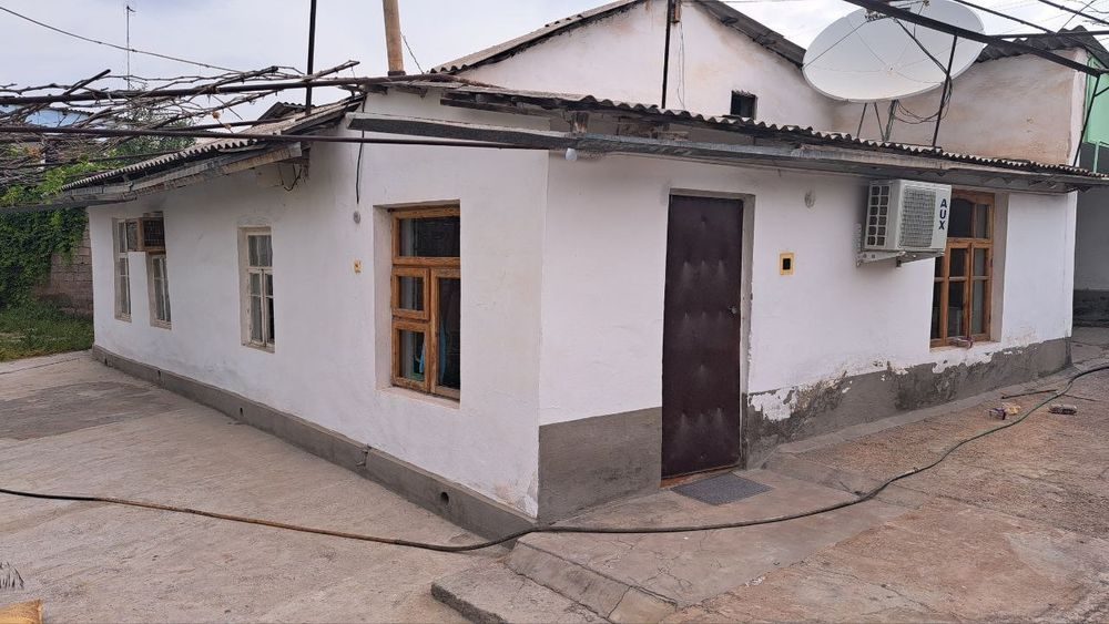 5-room house, 800 m², Нурафшан (Тойтепа), for sale