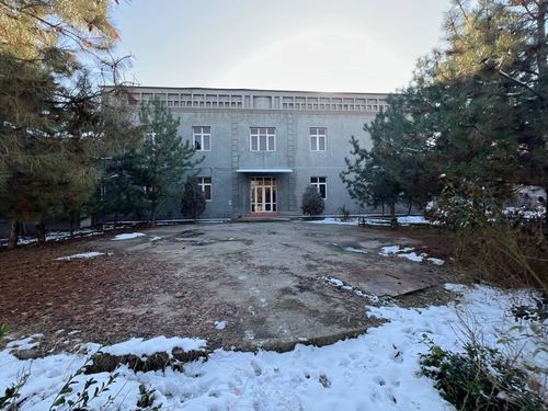 продаётся нежилой база Алмазарский рн жомий