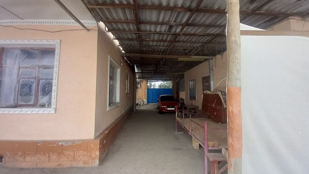 5-room cottage, 810 m², Нурафшан (Тойтепа), for sale