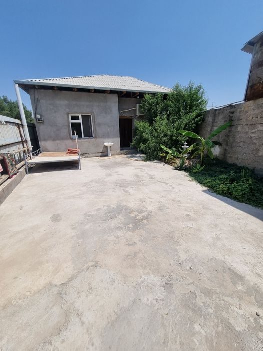 4-room house, 300 m², Нурафшан (Тойтепа), for sale