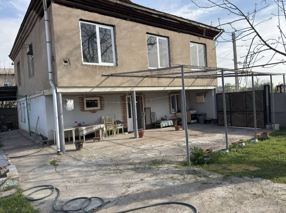 6-room house, 160 m², Нурафшан (Тойтепа), for sale