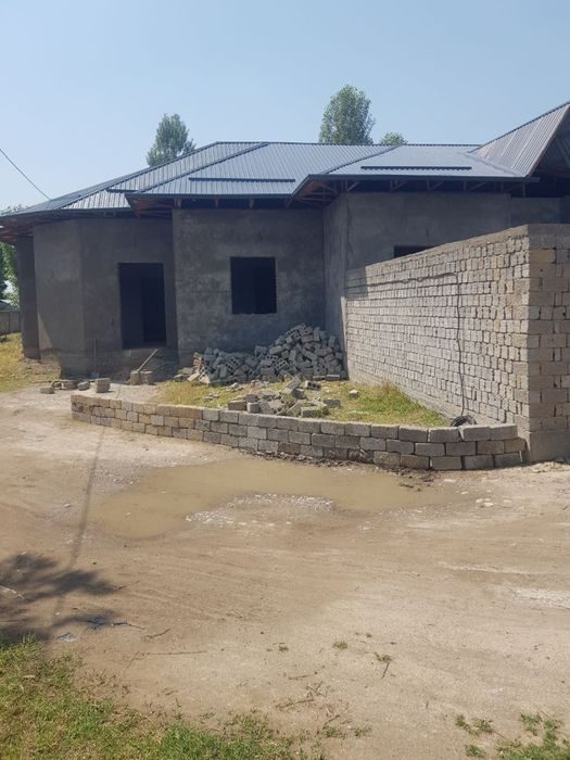 4-room cottage, 200 m², Нурафшан (Тойтепа), for sale