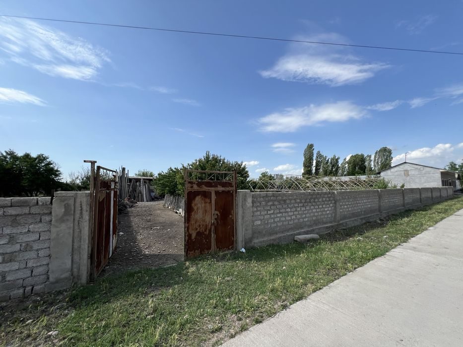 2-room dacha, 833 m², Нурафшан (Тойтепа), for sale