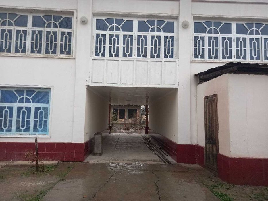 10-room house, 400 m², Нурафшан (Тойтепа), for sale