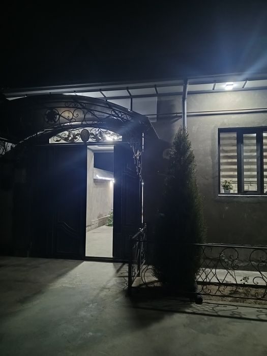 4-xonali uy, 200 m², Нурафшан (Тойтепа), sotuvga
