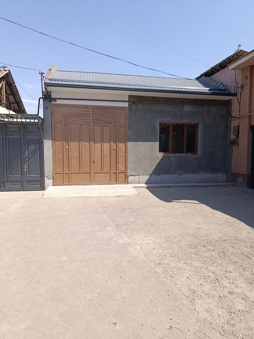 4-room house, 2000 m², Нурафшан (Тойтепа), for sale