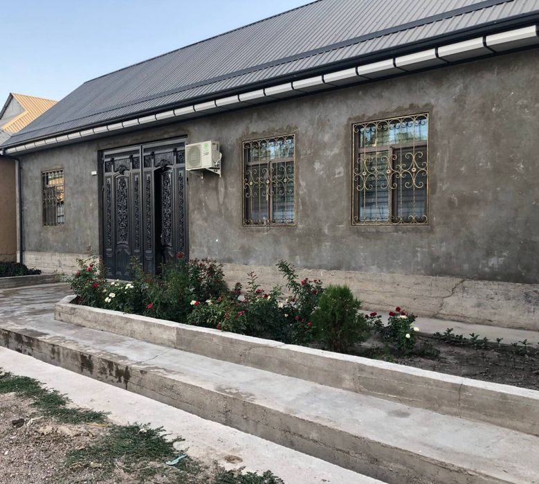 7-room house, 500 m², Нурафшан (Тойтепа), for sale