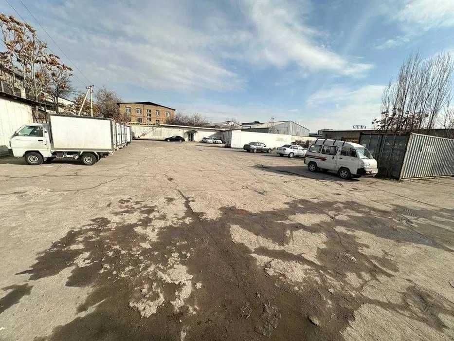 Продаётся в помещение под склад