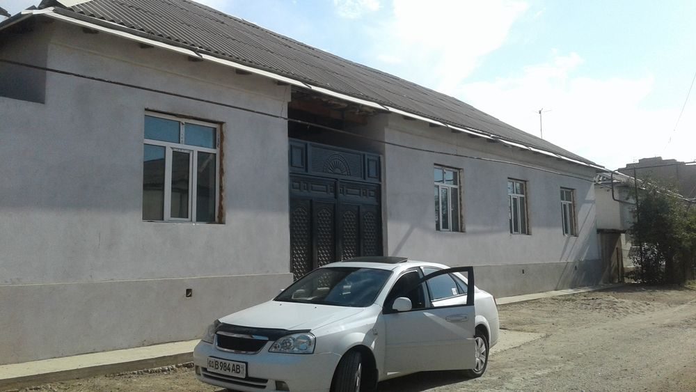 7-room house, 710 m², Нурафшан (Тойтепа), for sale