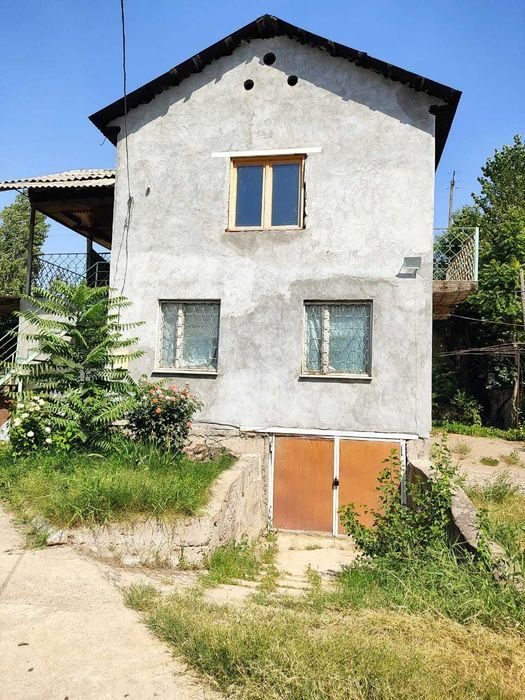 6-room house, 150 m², Нурафшан (Тойтепа), for sale