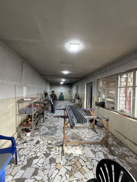 Seh arendaga beriladi 84 kv metr chigatoy mozori oldida kirild