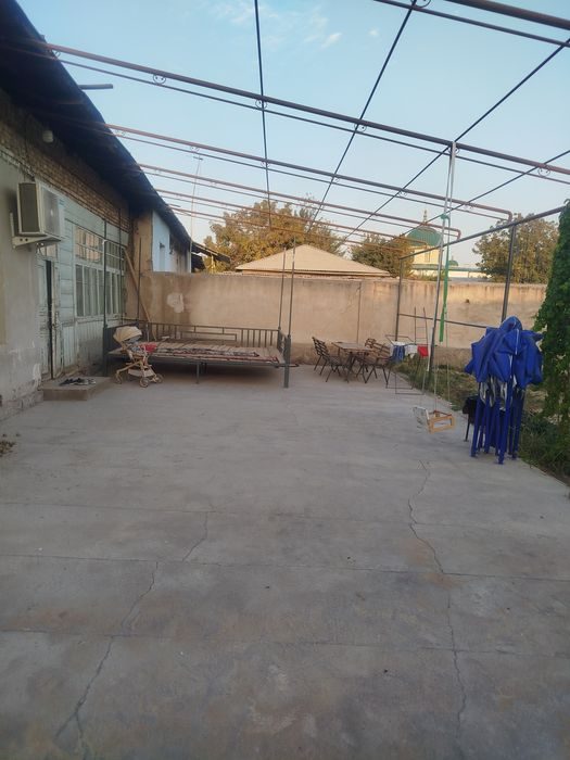 7-room dacha, 1200 m², Нурафшан (Тойтепа), for sale