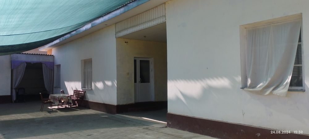 8-room house, 18 m², Нурафшан (Тойтепа), for sale