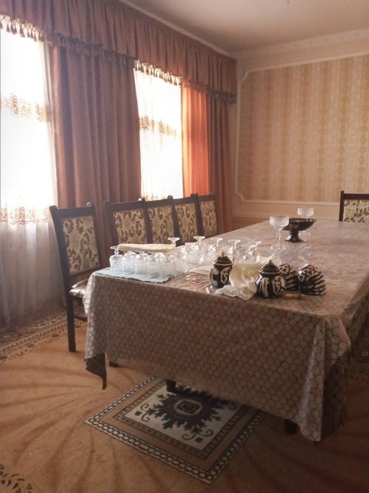 15-room house part, 35000 m², Нурафшан (Тойтепа), for sale