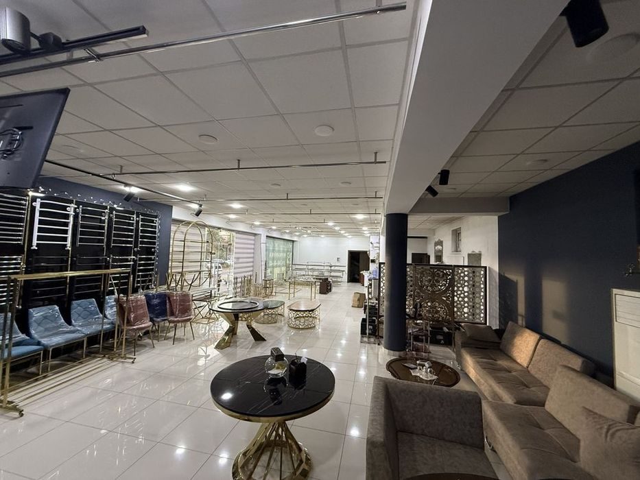 Arenda Jomiy bozori biznes ga taklif noturar
Площадь: 350 м²
Цена: