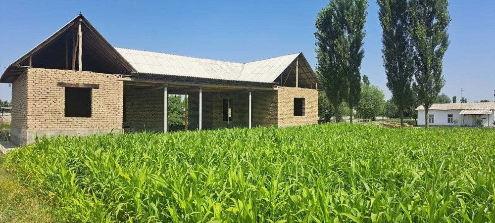 5-room house, 10 m², Нурафшан (Тойтепа), for sale