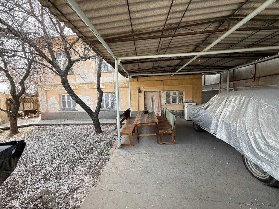6-room house, 350 m², Нурафшан (Тойтепа), for sale