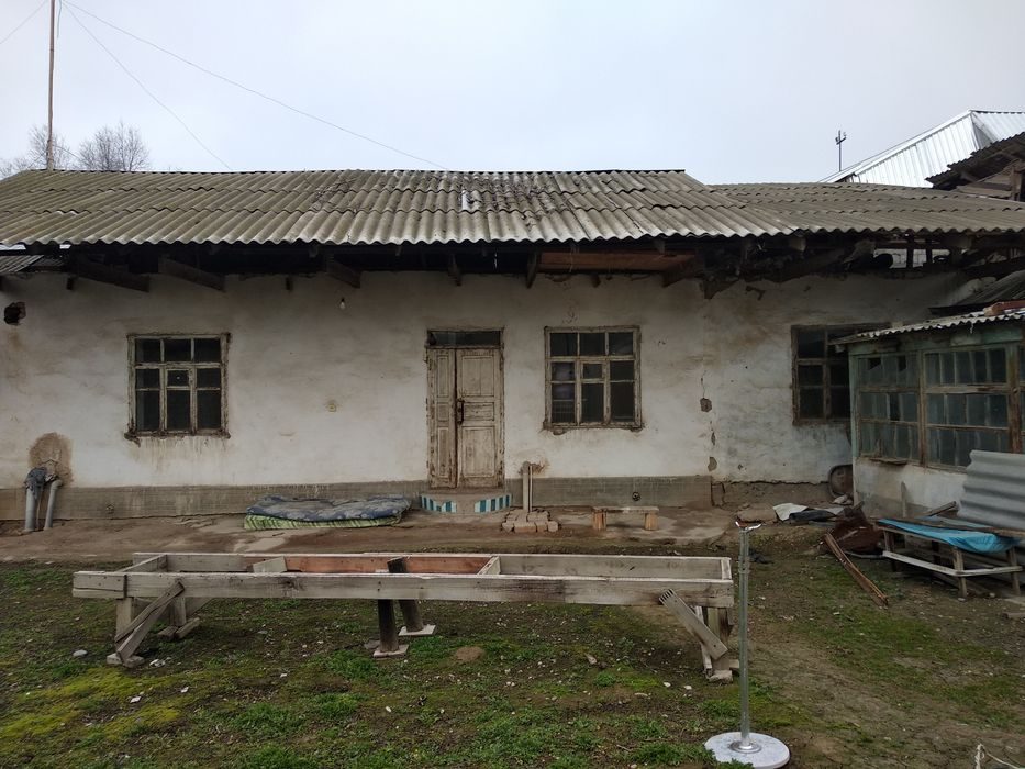 3-xonali uy, 300 m², Нурафшан (Тойтепа), sotuvga