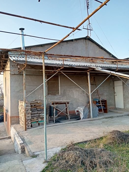 4-room house, 80 m², Нурафшан (Тойтепа), for sale