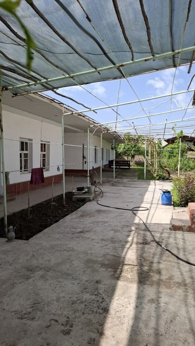 8-room dacha, 2678.1 m², Нурафшан (Тойтепа), for sale
