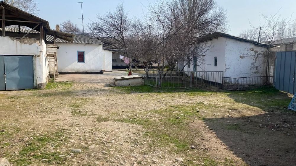 6-xonali uy, 1200 m², Нурафшан (Тойтепа), sotuvga