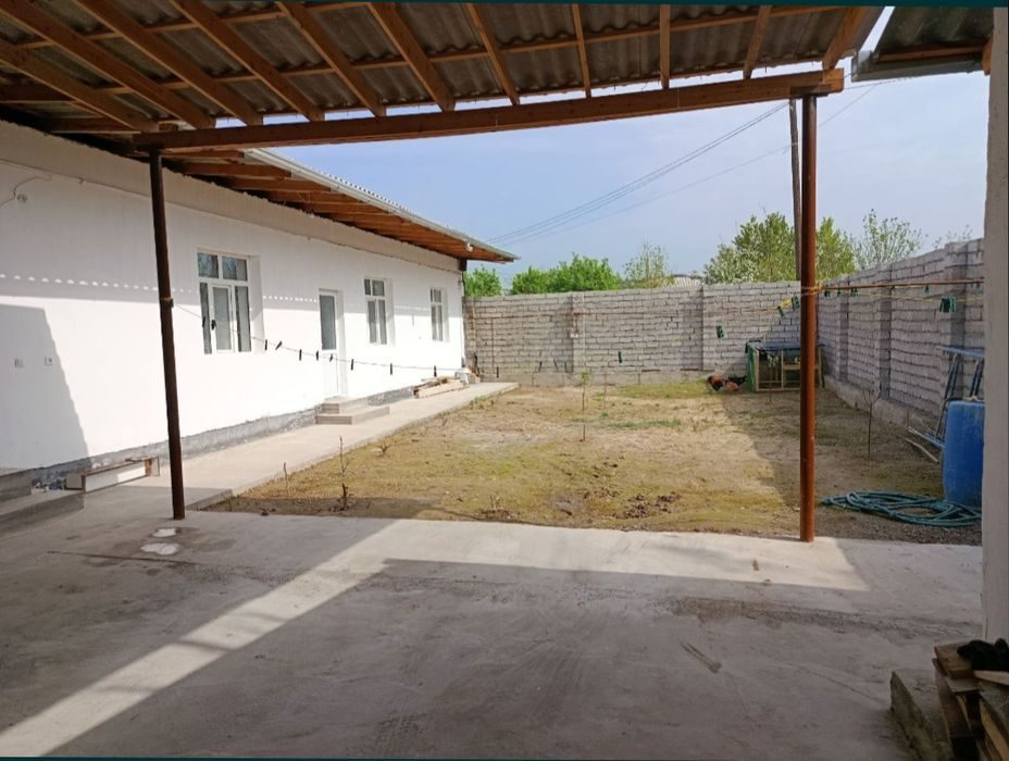 5-xonali uy, 3 m², Нурафшан (Тойтепа), sotuvga