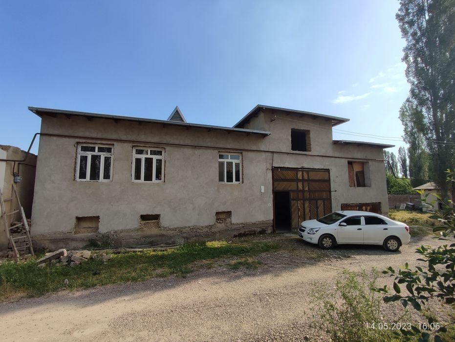 7-room dacha, 800 m², Нурафшан (Тойтепа), for sale
