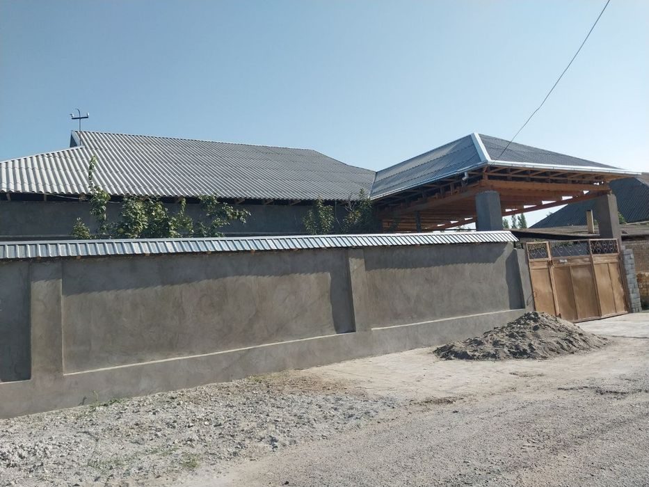 5-room house, 2400 m², Нурафшан (Тойтепа), for sale