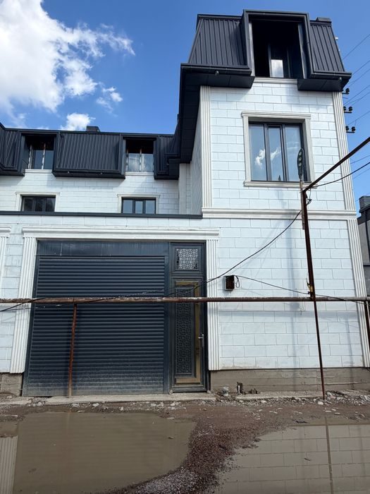 8-room cottage, 294 m², Нурафшан (Тойтепа), for sale