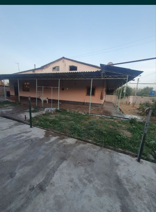 6-room cottage, 1 m², Нурафшан (Тойтепа), for sale